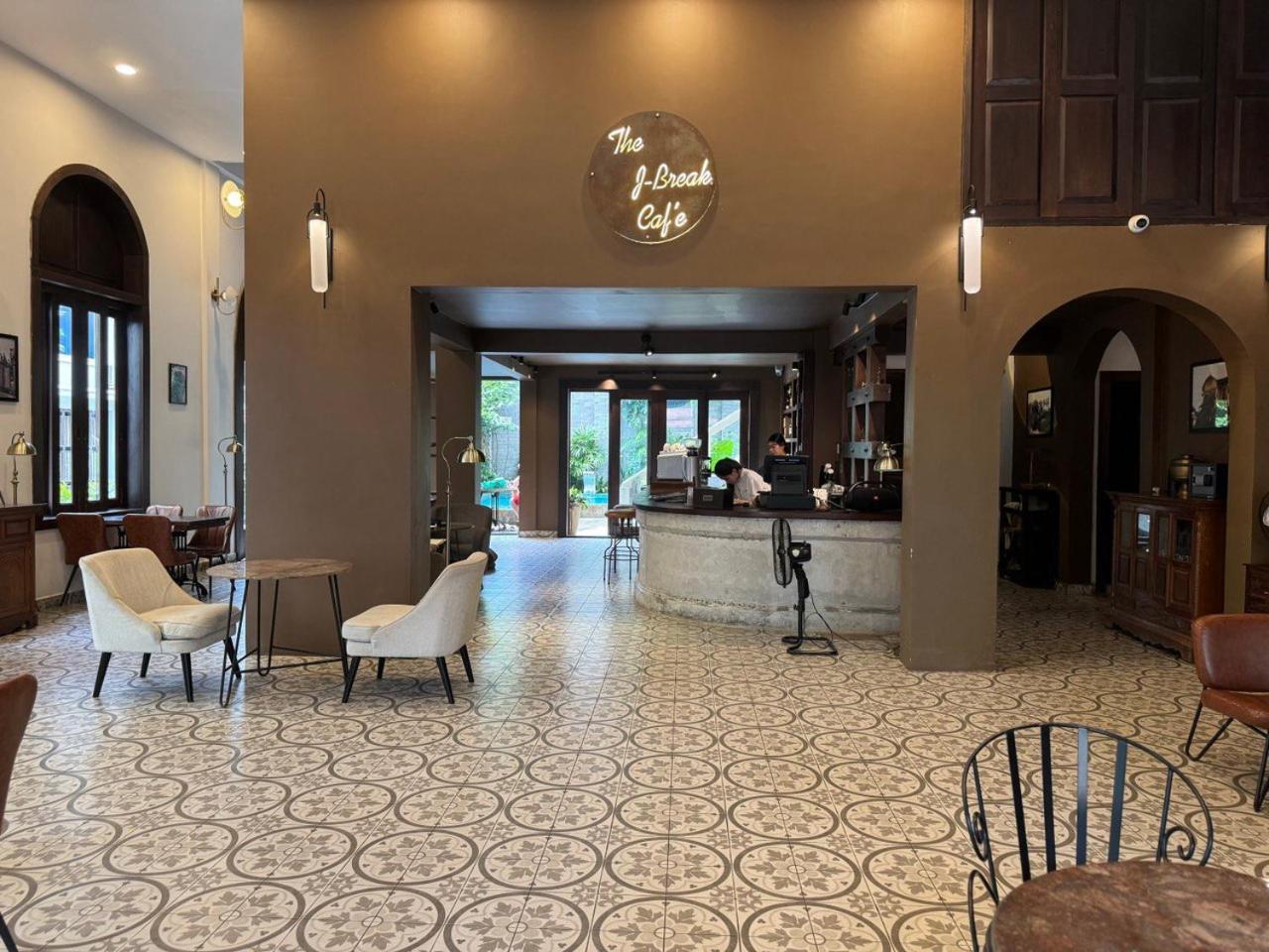 Hotel The J Break Boutique Kâmpôt Zewnętrze zdjęcie