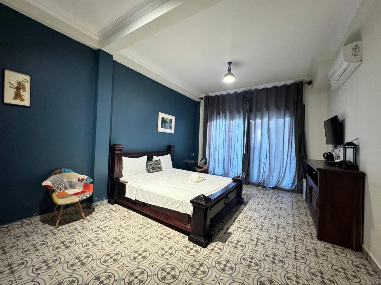 Hotel The J Break Boutique Kâmpôt Zewnętrze zdjęcie