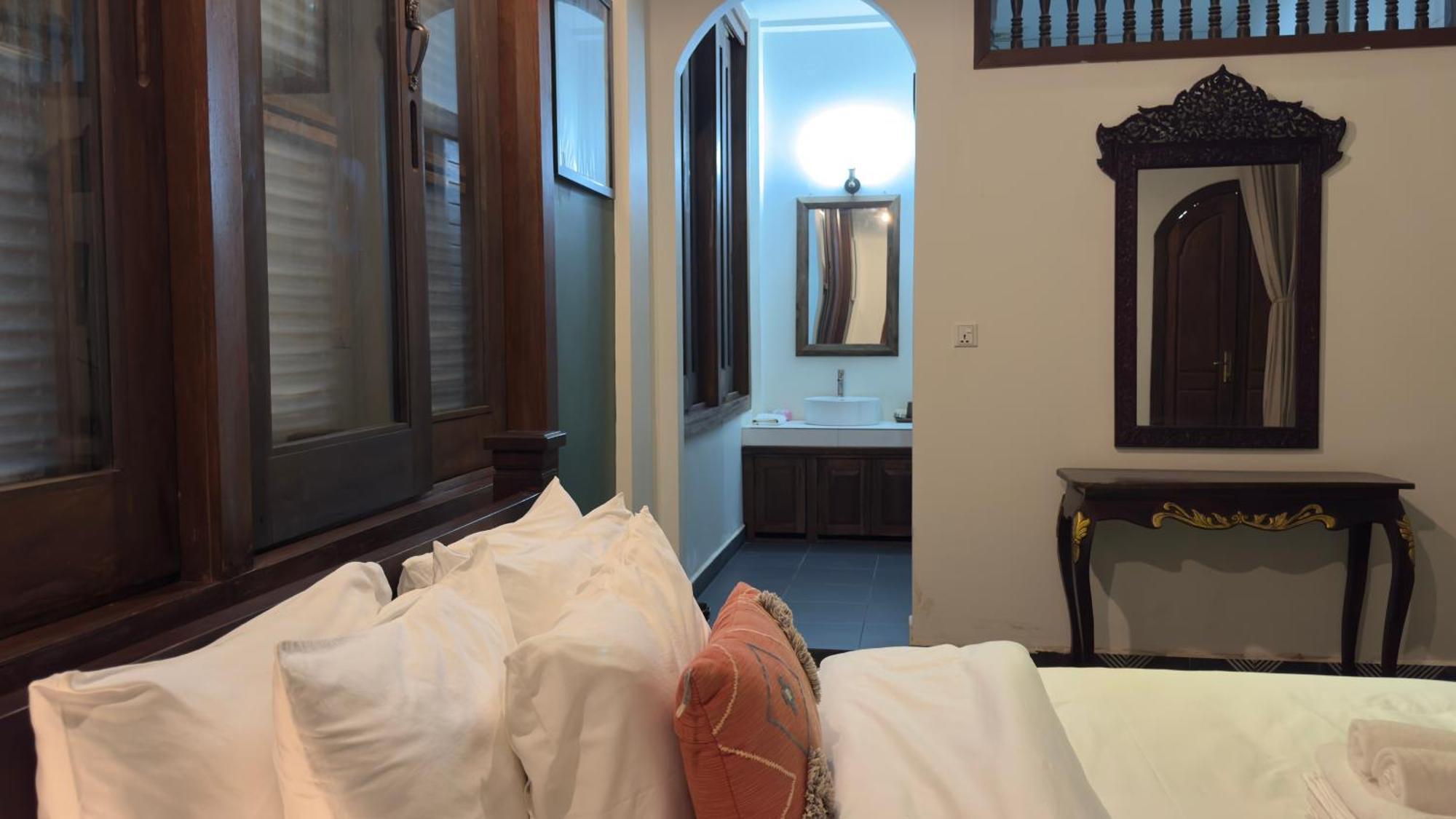 Hotel The J Break Boutique Kâmpôt Zewnętrze zdjęcie
